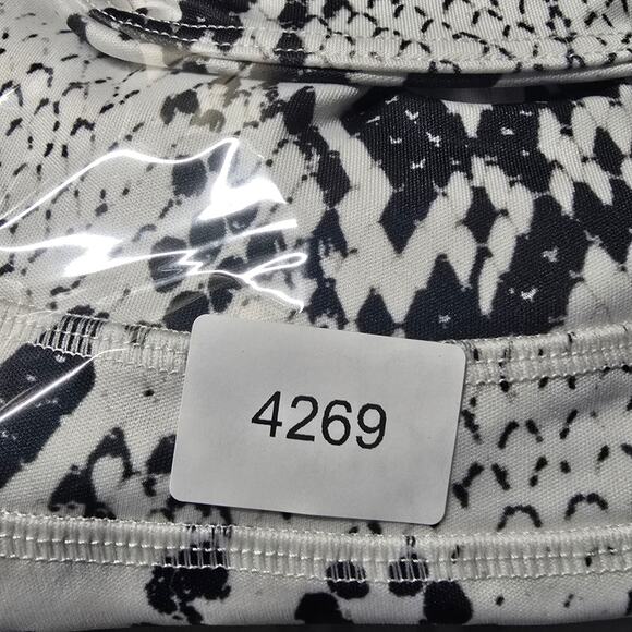 LA Society Leggings Womens Size Small Snakeprint - Picture 13 of 13